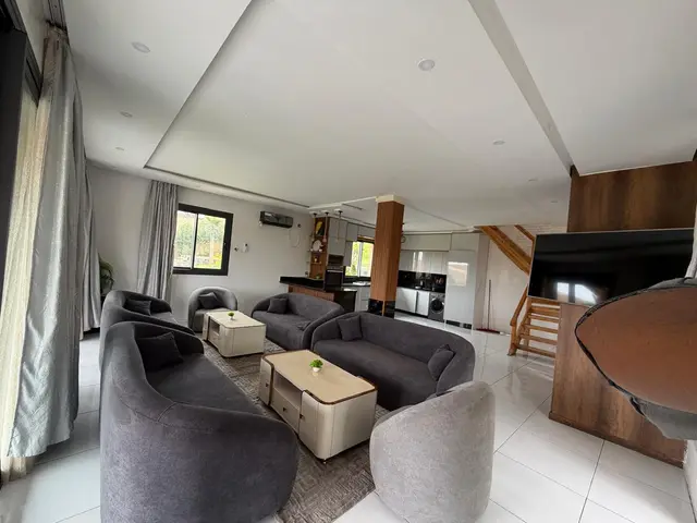Un salon de la villa